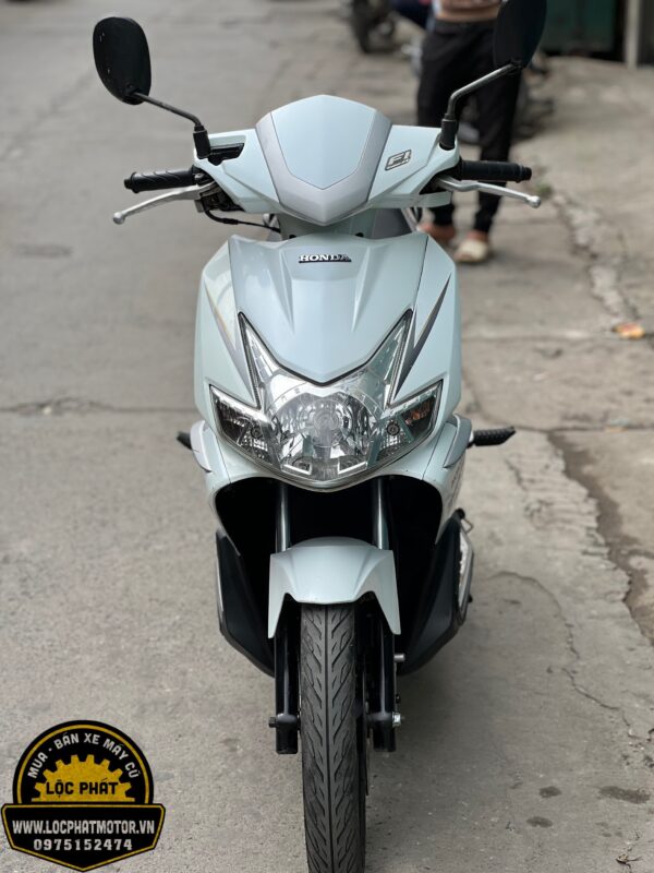 Honda Air Blade 110Fi Trằng đen 2010