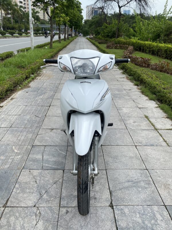 Honda Wave A110 trắng đen 2019 biển36B7