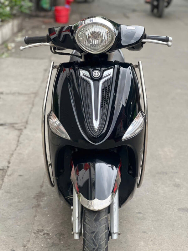 Yamaha Nozza Màu Đen Bóng Biển 18G1
