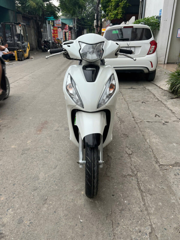 Honda Vision 2021 Trắng Đen Khóa Smartkey Biển 29D2